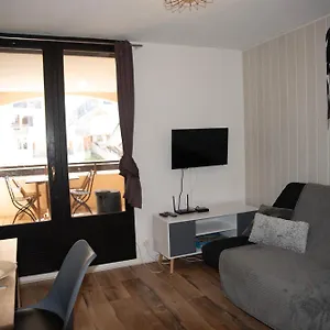 Poutran 2, 4 Personnes Au Pied Des Pistes Avec Grande Terrasse Oz